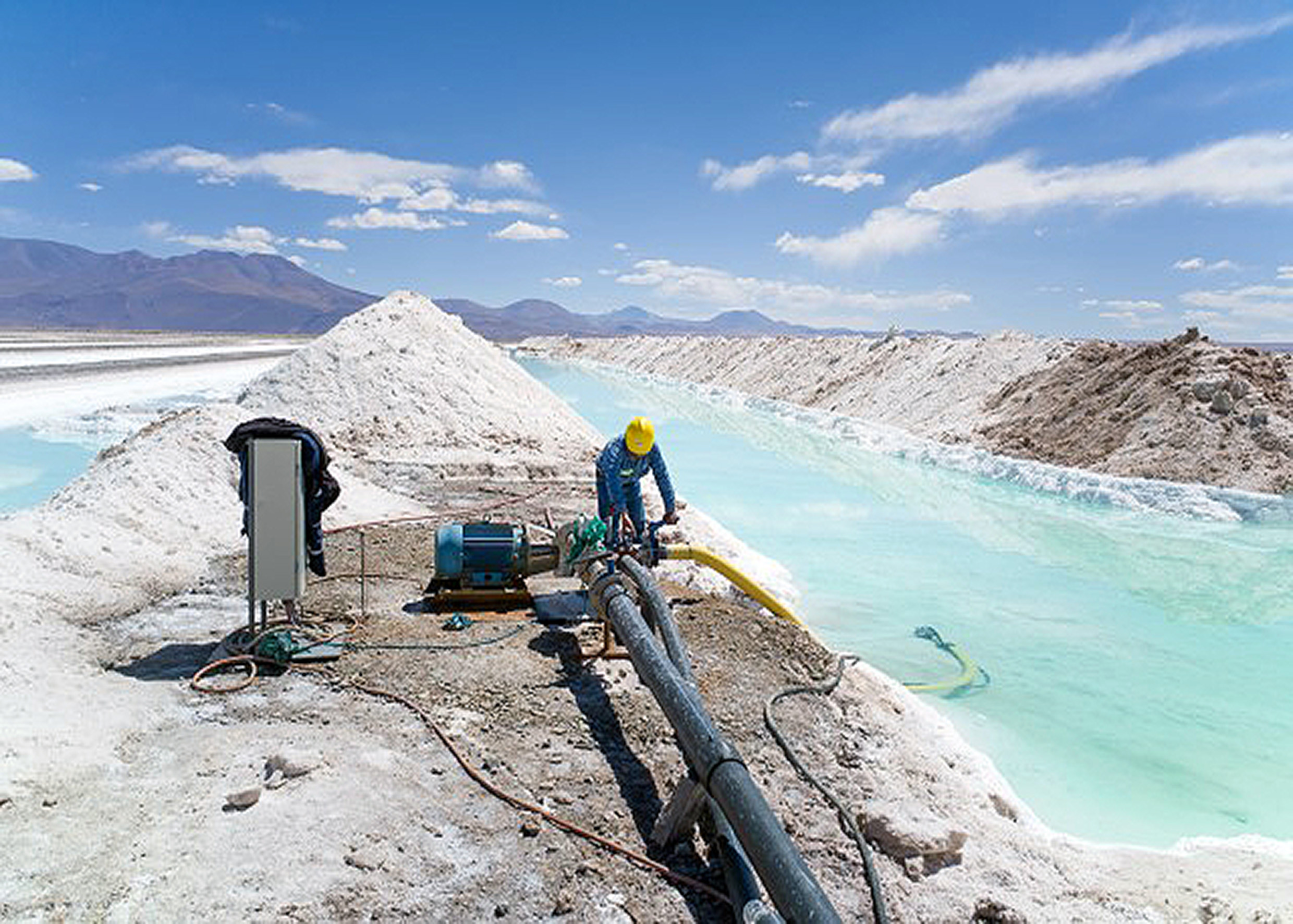 Minería Es la solución de problemas macroeconómicos generando divisas