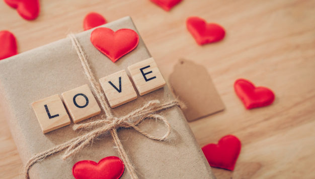 Comprimido seguridad Acumulación San Valentín: los regalos para el día de los enamorados llegan con aumentos  de hasta 150% en relación al año pasado - Dossierweb