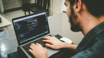 Google lanzó cursos de programación gratuitos: cómo inscribirse
